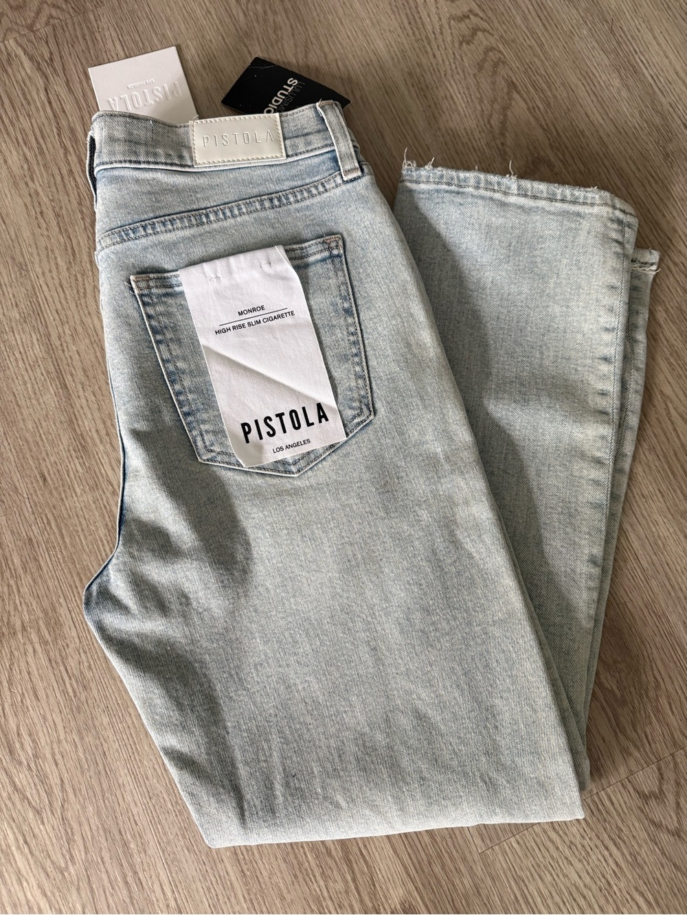 Pistola Monroe High Rise Slim Cigarette Jeans- Size 29 (NWT)